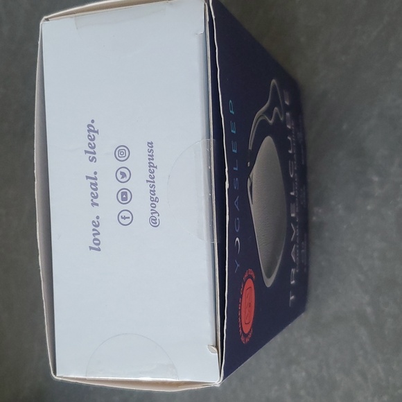 NWT Portable Sound Machine Yogasleep travel cube rest and go - Picture 5 of 6